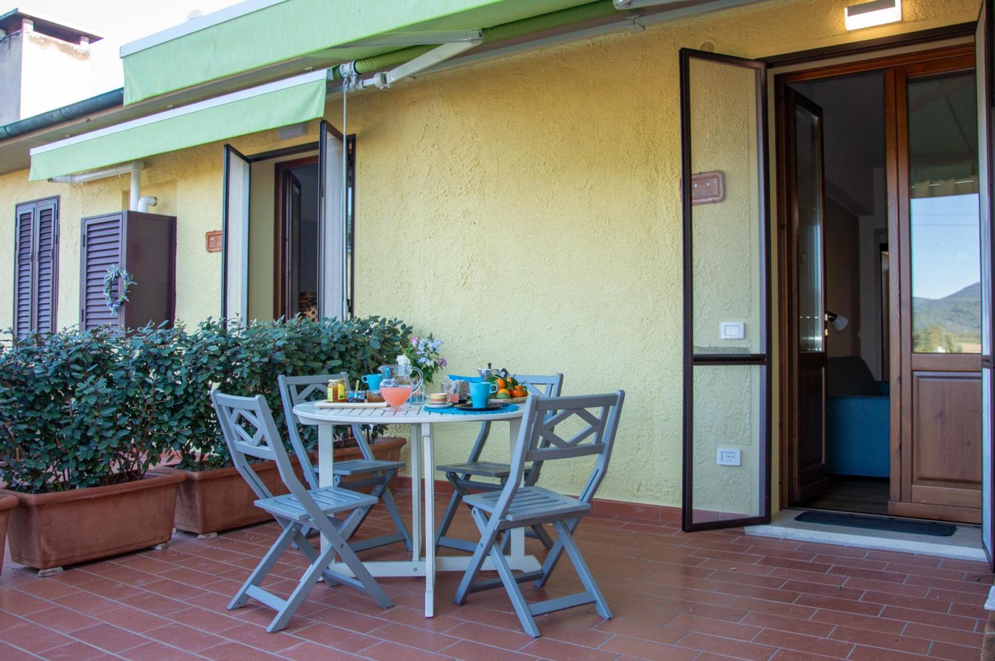 Agriturismo Il Cuscino Nel Pagliaio Кампилья-Мариттима Экстерьер фото